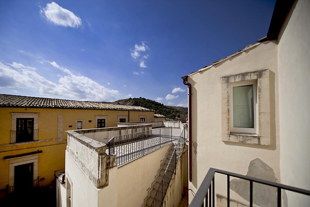 Hotel Dell'Orologio Рагуза Экстерьер фото