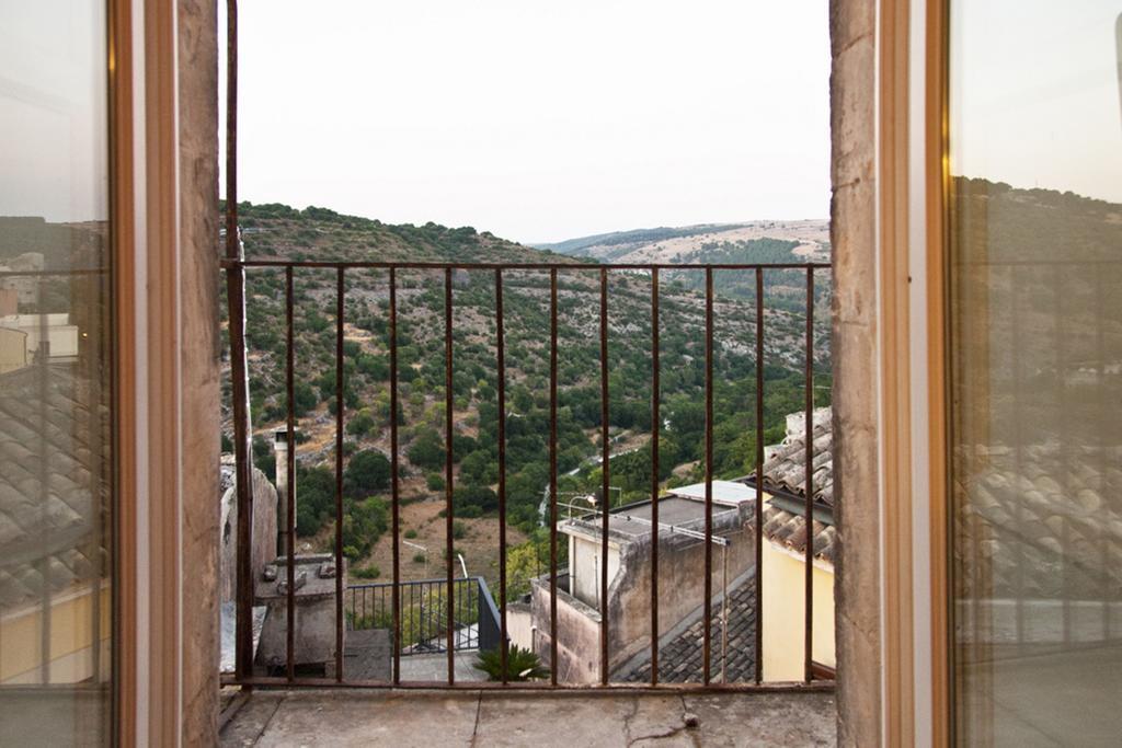 Hotel Dell'Orologio Рагуза Экстерьер фото